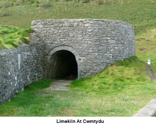 Limekiln on the sea front at Cwmtydu.