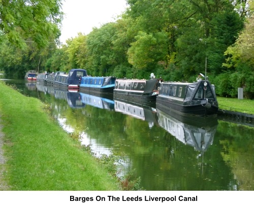 Barges on the Leeds Liverpool canal