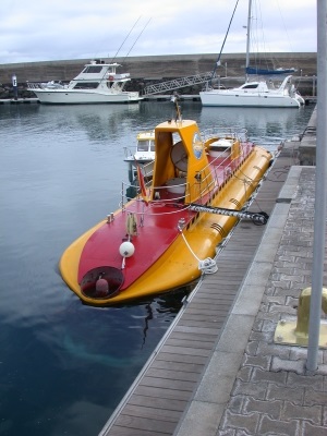 Puerto Calero Yellow Submarine