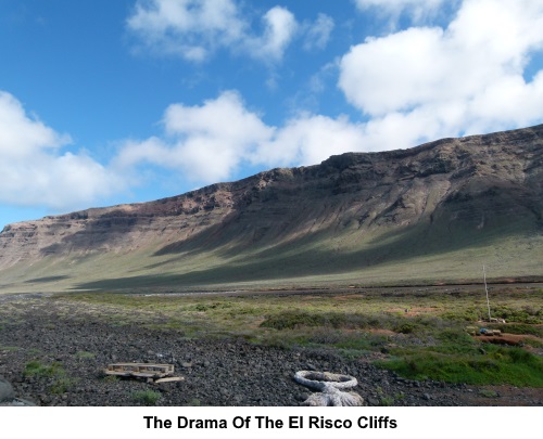 The drama of the Risco cliffs.