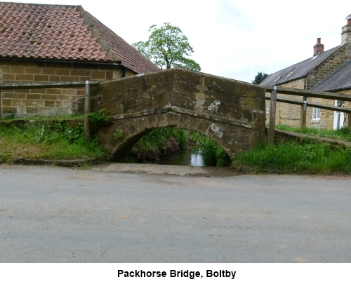 Packhorse bridge in Boltby