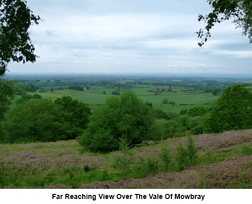 Far reaching view over the Vale of Mownray