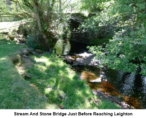 Stream and stone bridge just before reaching Leighton