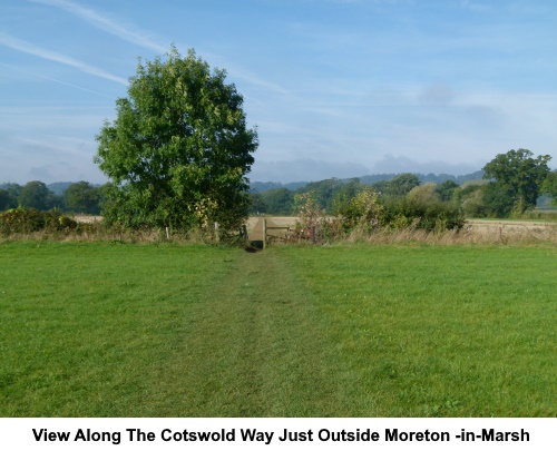 View along the Cotswold Way just outside Moreton-in-Marsh.