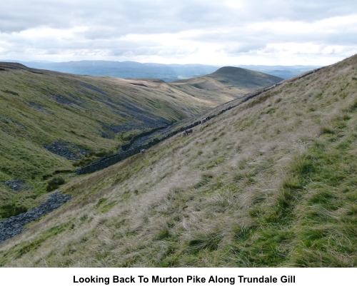View to Murton Pike along Trundale Gill