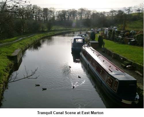 Canal scene at East Marton